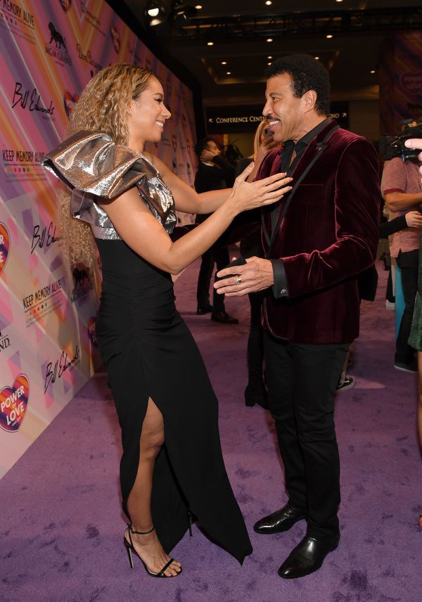 Leona Lewis (L) and Lionel Richie  Photo