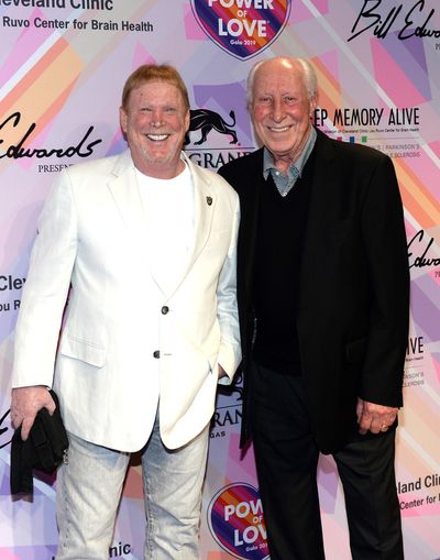 Mark Davis (L) and Fred Biletnikoff Photo