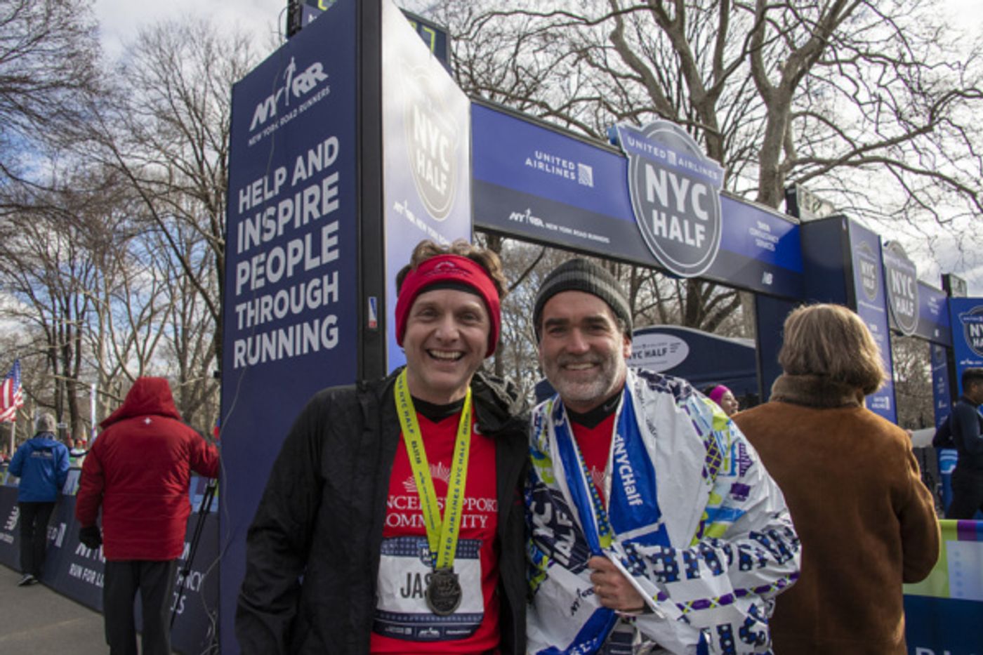 Photo Flash: Jason Danieley and Brian d'Arcy James Run NYC Half Marathon in Honor of Marin Mazzie  Image