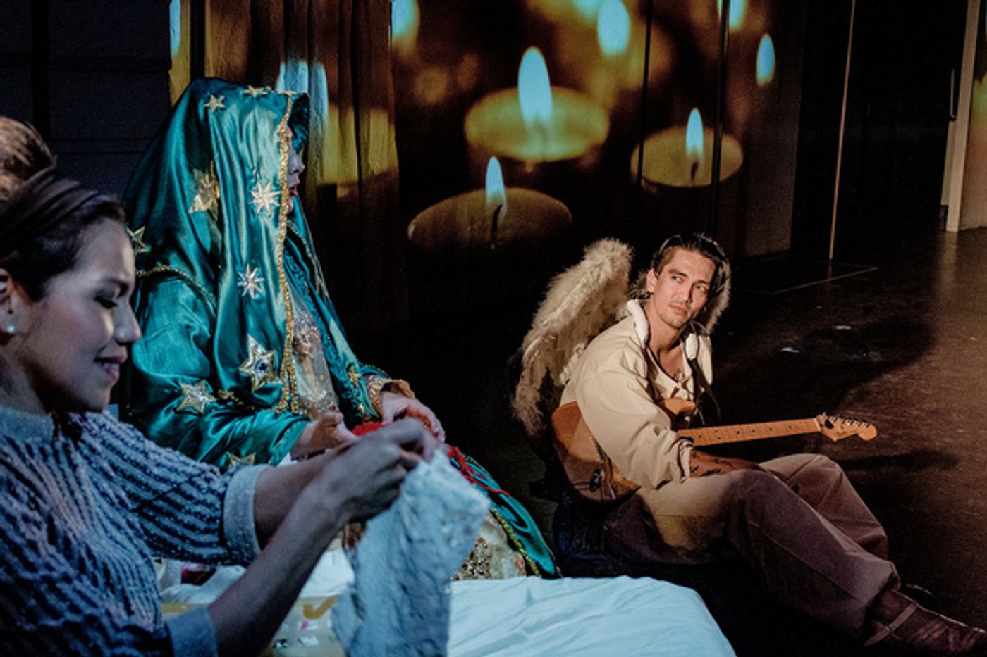 Photo Flash: First Look at Latino Theater Company's THE MOTHER OF HENRY Photo Flash: First Look at Latino Theater Company's THE MOTHER OF HENRY Image