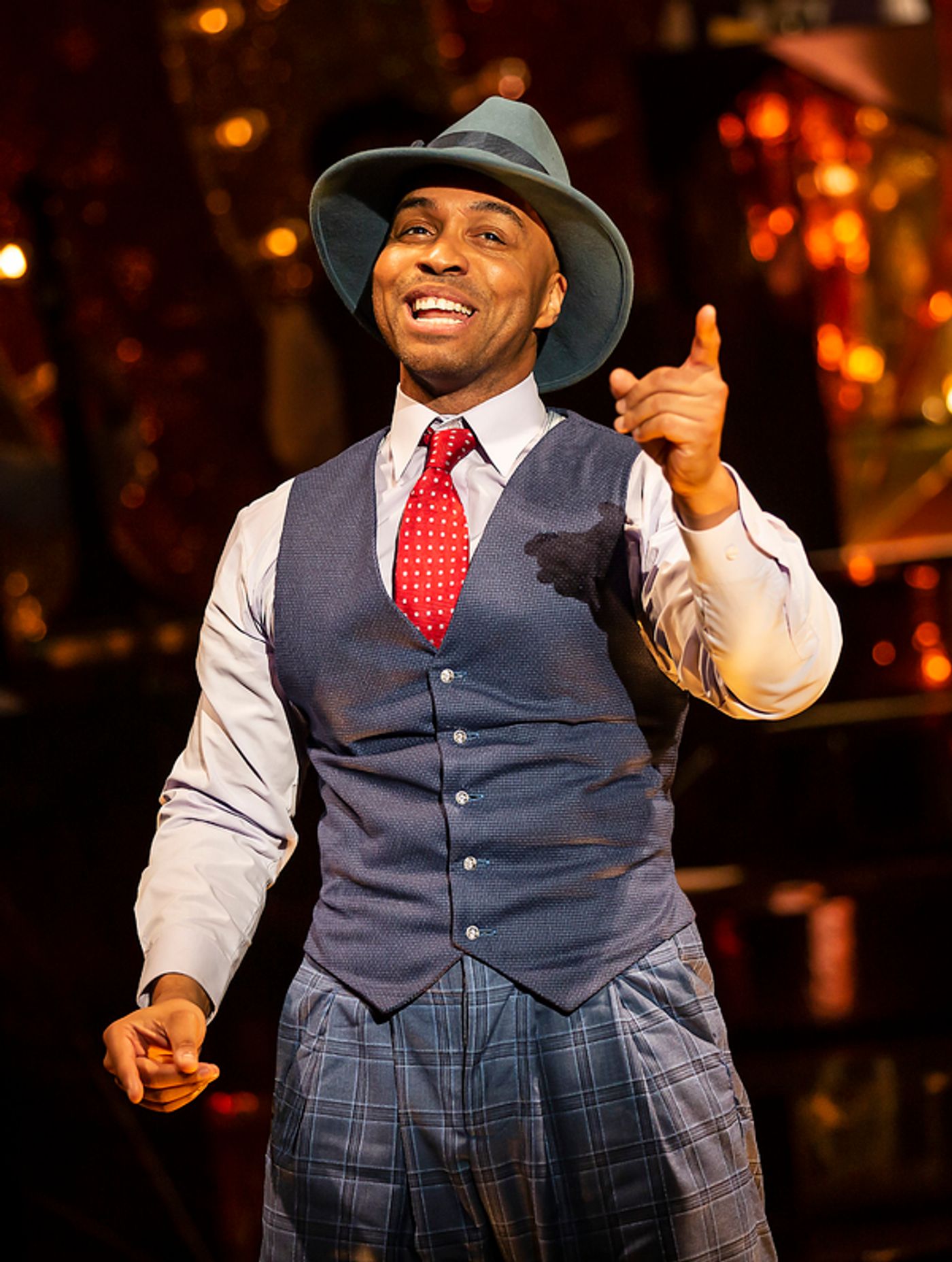 Photo Flash: First Look at AIN'T MISBEHAVIN' at Mercury Theatre Colchester  Image