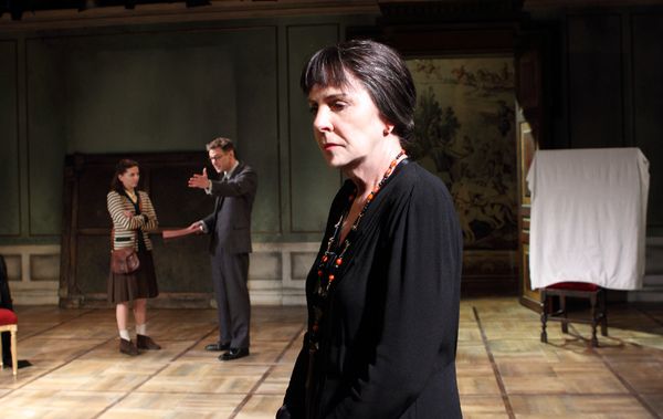 Ophelia Lovibond, Martin Hutson, Penelope Wilton Photo