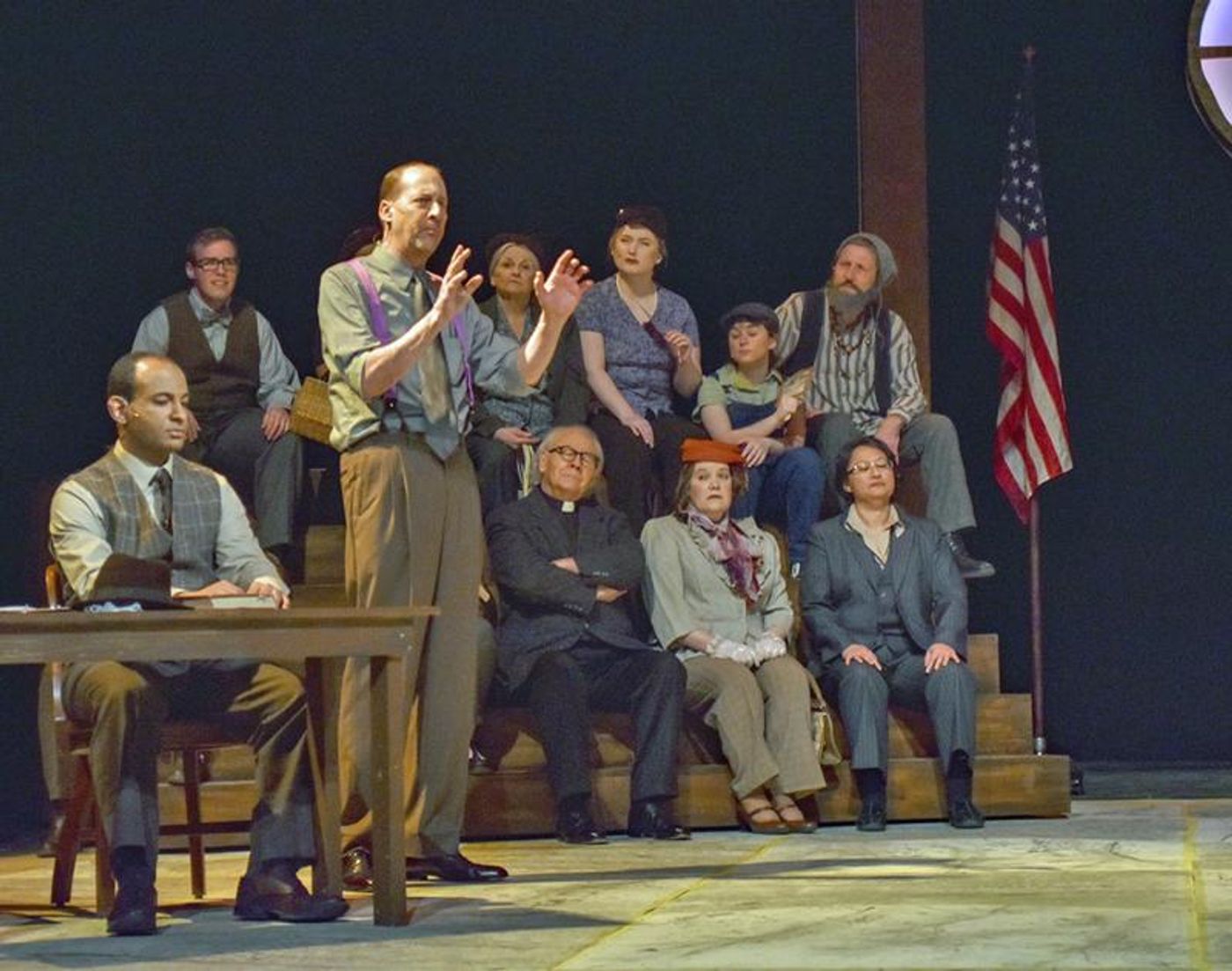 Review: INHERIT THE WIND at White Theatre  Image