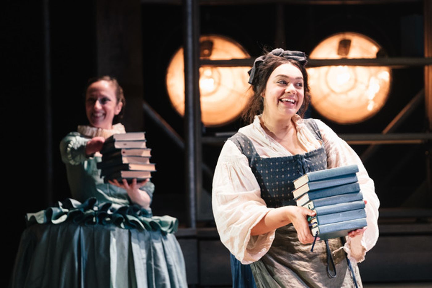 Photo Flash: First Look at EMILIA at the Vaudeville Theatre  Image