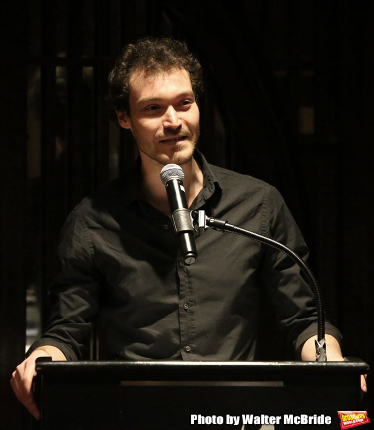 Oliver Houser performs 'Didn't Know' at 