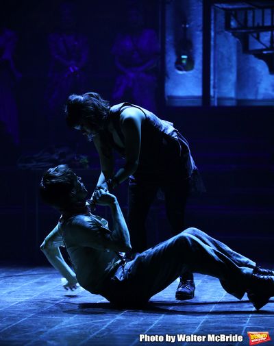 Reeve Carney and Eva Noblezada  Photo