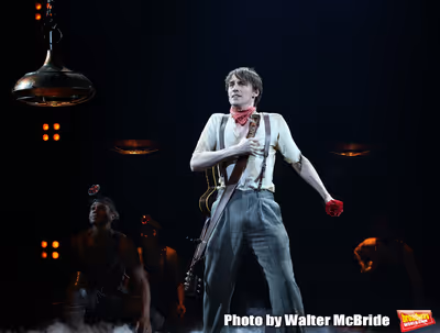Reeve Carney Photo