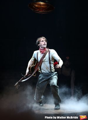 Reeve Carney @ BroadwayWorld Reeve Carney Photo