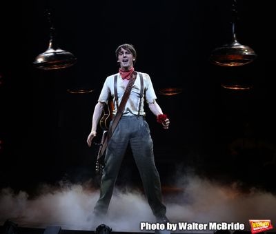 Reeve Carney Photo