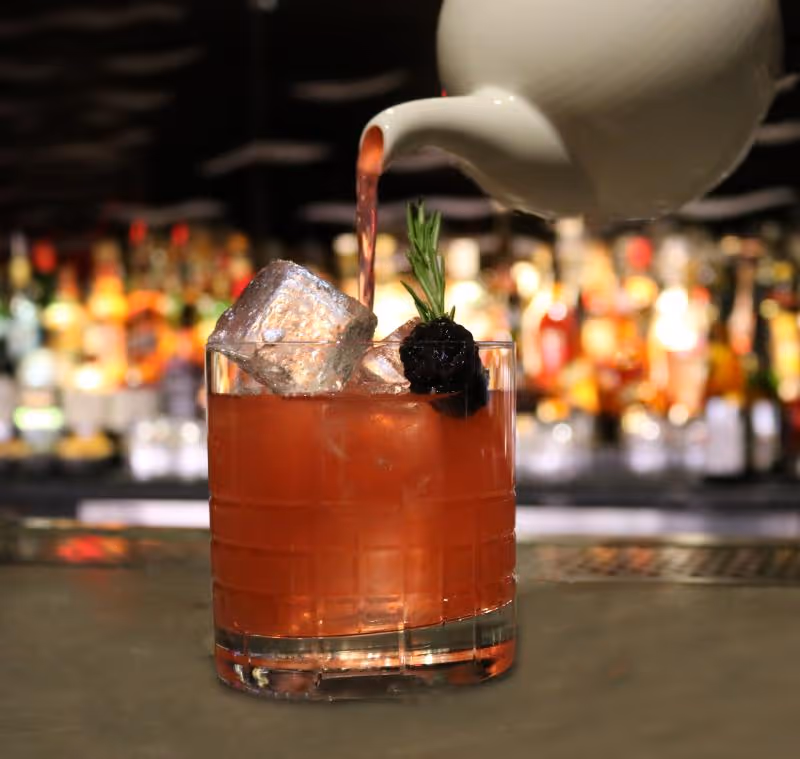 Bar of the Week: TROUBLE'S TRUST in the Lobby of Lotte New York Palace Image