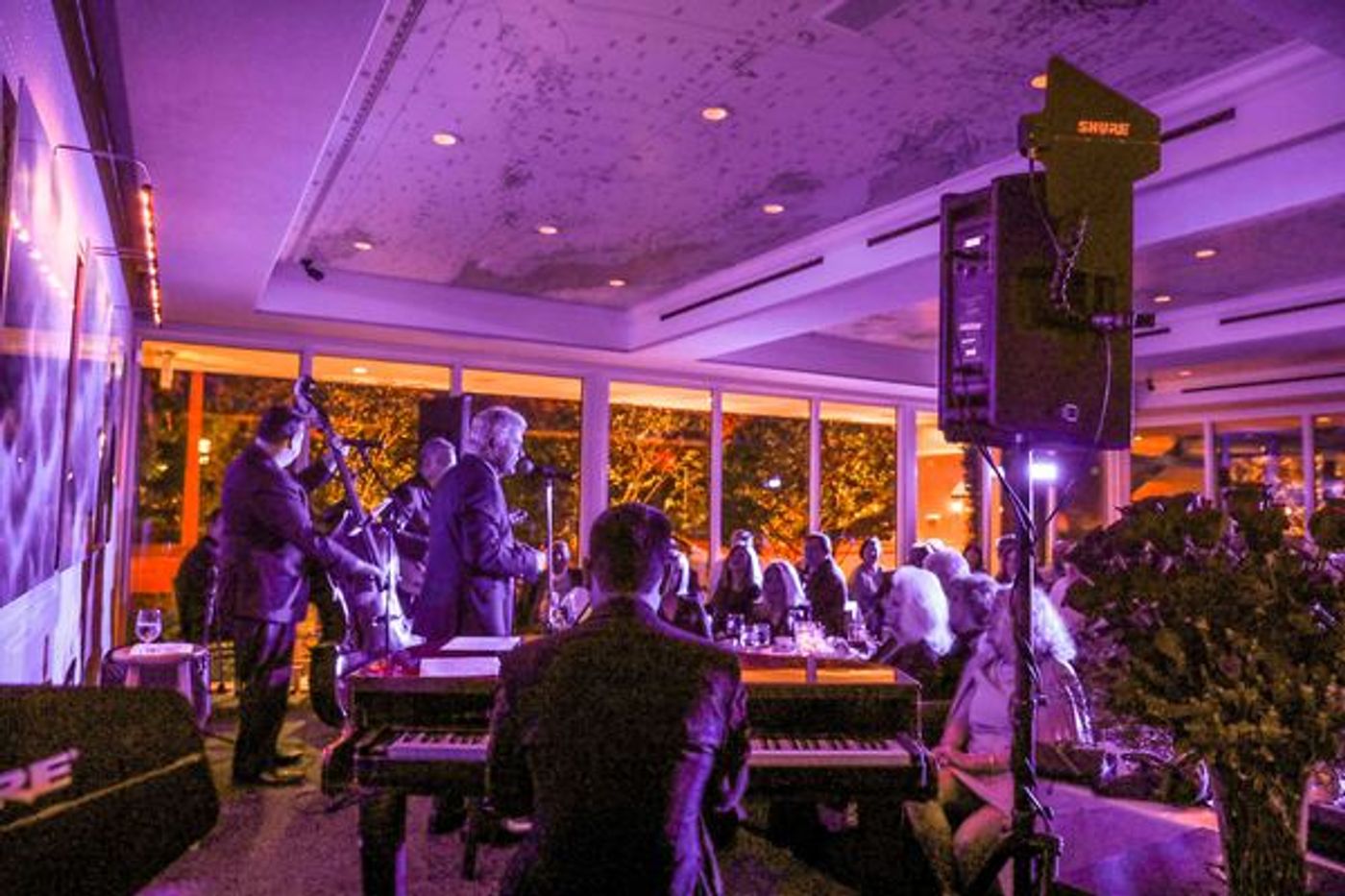 Photo Coverage: Opening Night: Steve Tyrell Plays Table 26  Image