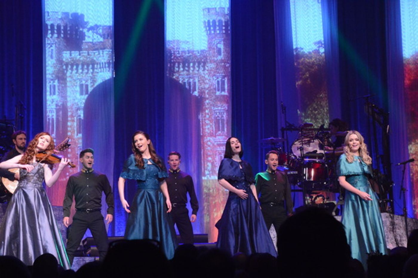 Photo Coverage: Celtic Woman Ancient Land Tour Comes to Long Island  Image