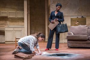 Leah Karpel, Shanesia Davis Photo