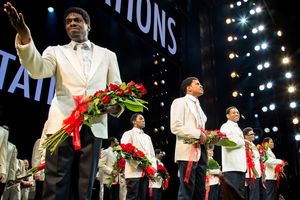 Jawan M. Jackson, Jeremy Pope, Derrick Baskin, Ephraim Sykes, James Harkness and cast members of AIN'T TOO PROUD @ BroadwayWorld Jawan M. Jackson, Jeremy Pope, Derrick Baskin, Ephraim Sykes, James Harkness and cast Photo