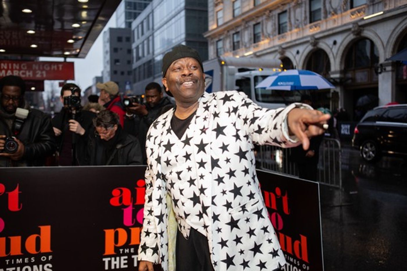 Photo Coverage: Mary Wilson, Berry Gordy & More Walk the Red Carpet at AIN'T TOO PROUD  Image