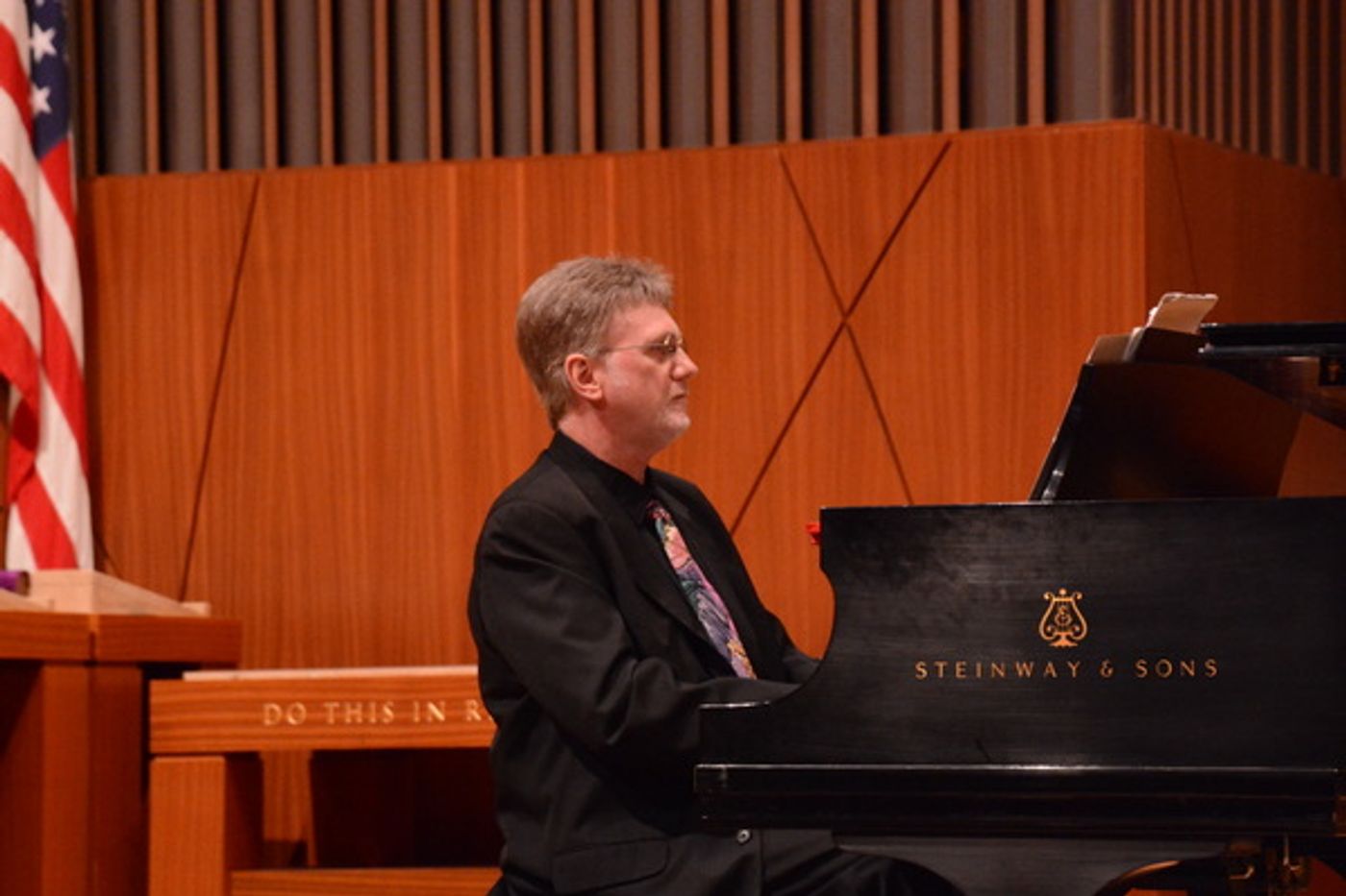 Photo Coverage: ANTHONY KEARNS Plays a Benefit Show for Julia's Butterfly Foundation  Image