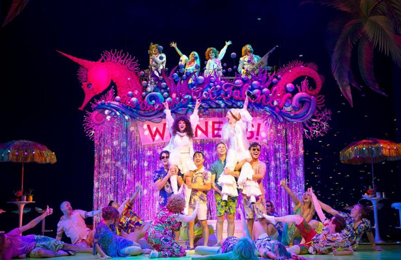 Review: MURIEL'S WEDDING THE MUSICAL is a Triumph in Melbourne  Image