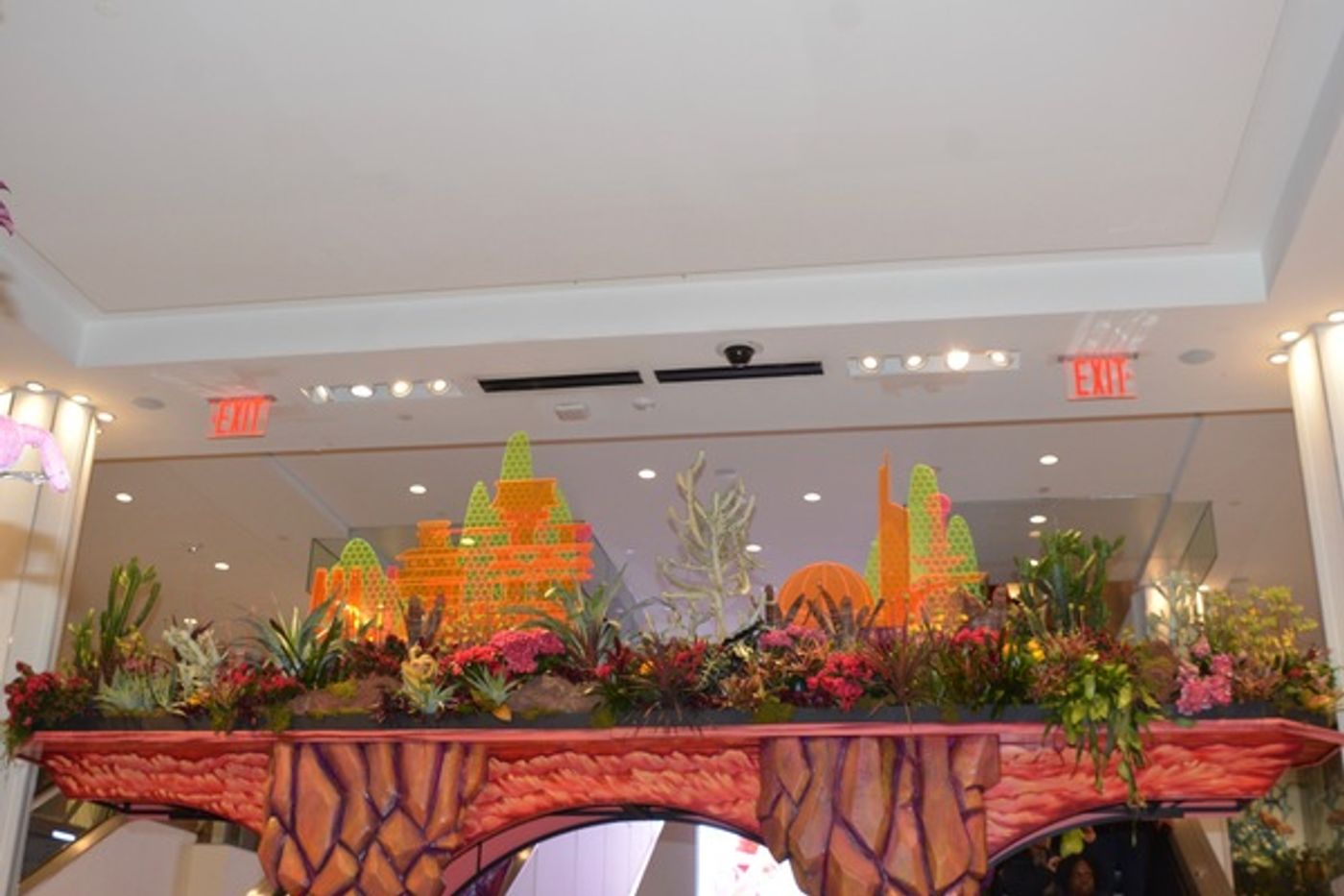 Photo Coverage: MACY'S FLOWER SHOW- Journey to Paradisios Operation: Inspiration  Image