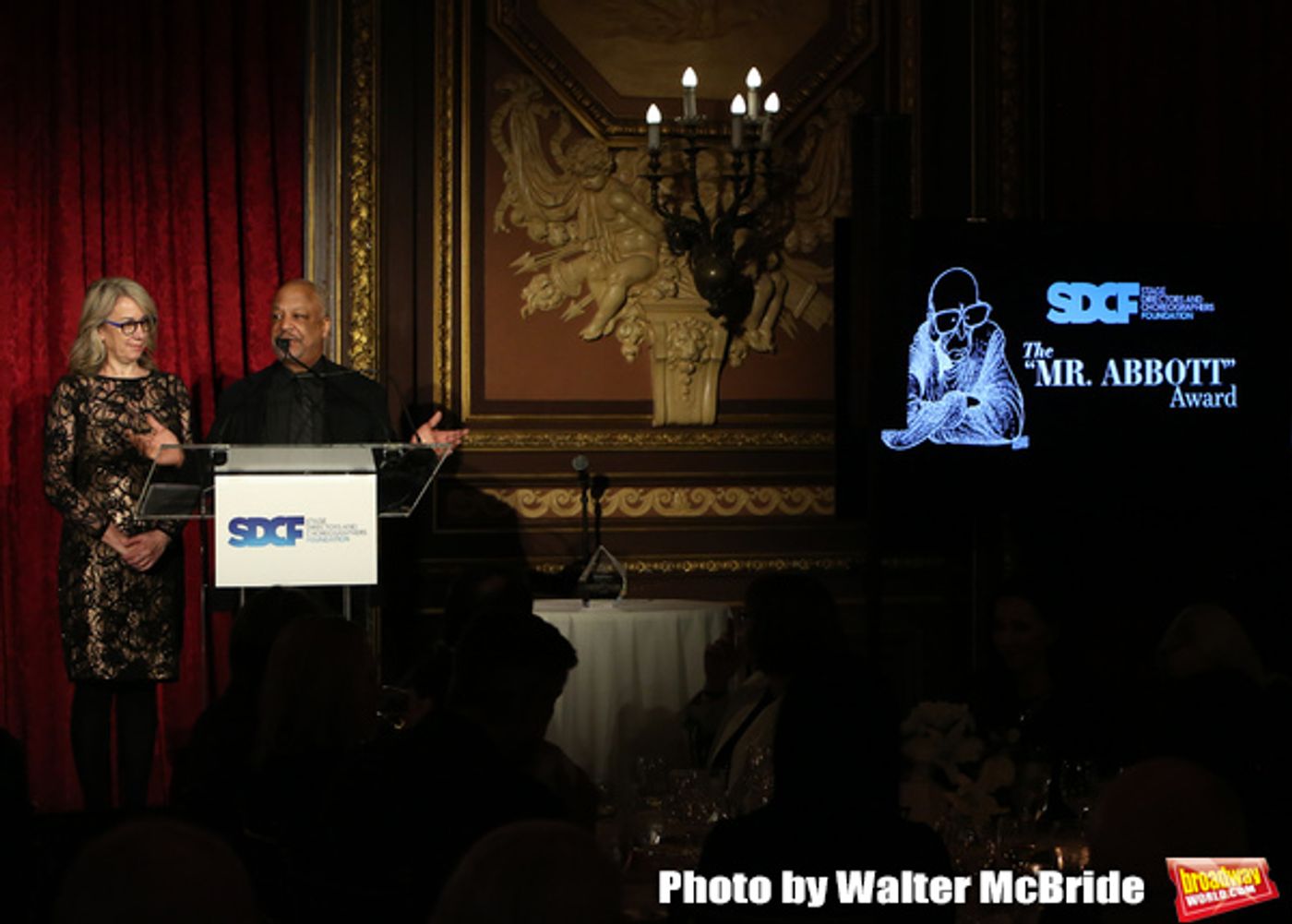 Photo Coverage: SDCF Honors Victoria Traube at Mr. Abbott Awards Gala  Image
