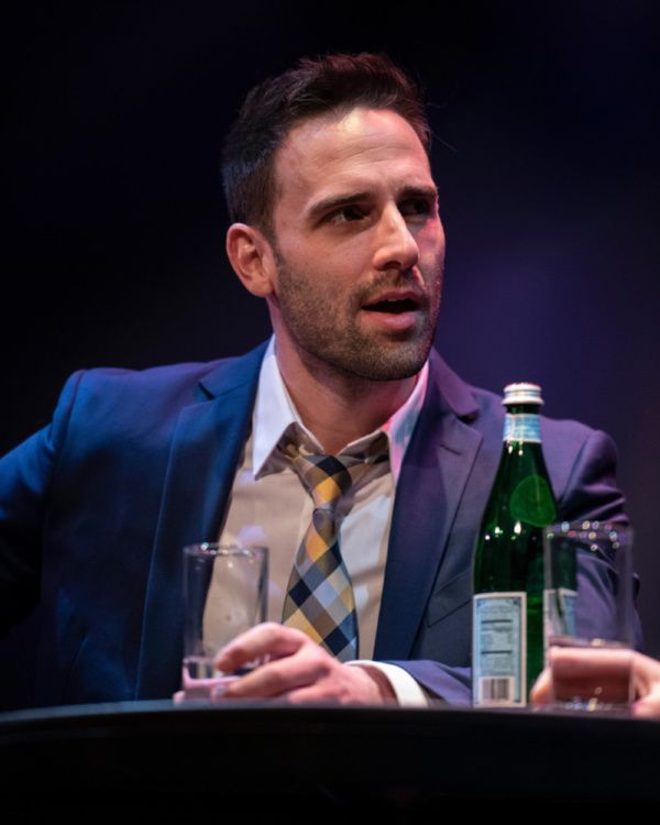 Everyman Theatre, Baltimore MD    DINNER WITH FRIENDS    Danny Gavigan*  Photo Credit Photo