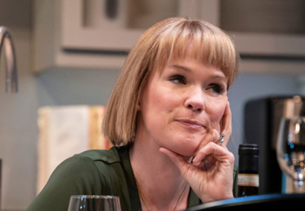 Everyman Theatre, Baltimore MD    DINNER WITH FRIENDS    Beth Hylton*  Photo Credit: Teresa Castracane      *indicates Everyman Resident Company Member at 