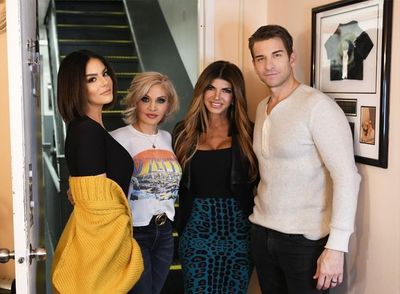 Teresa Giudice and PRETTY WOMAN Cast Members Photo