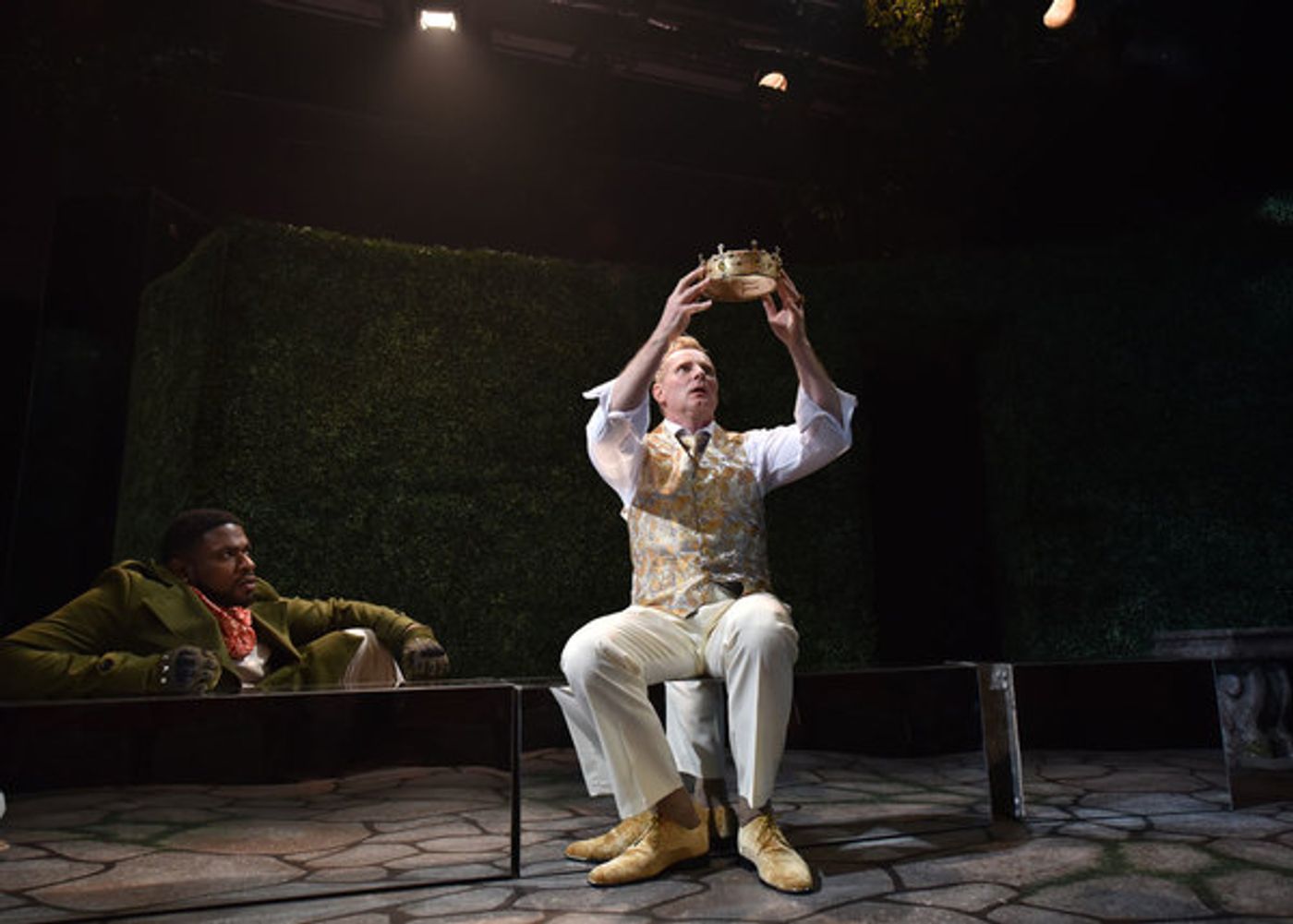 Photo Flash: First Look At William Shakespeare's RICHARD II Presented By Orlando Shakes  Image