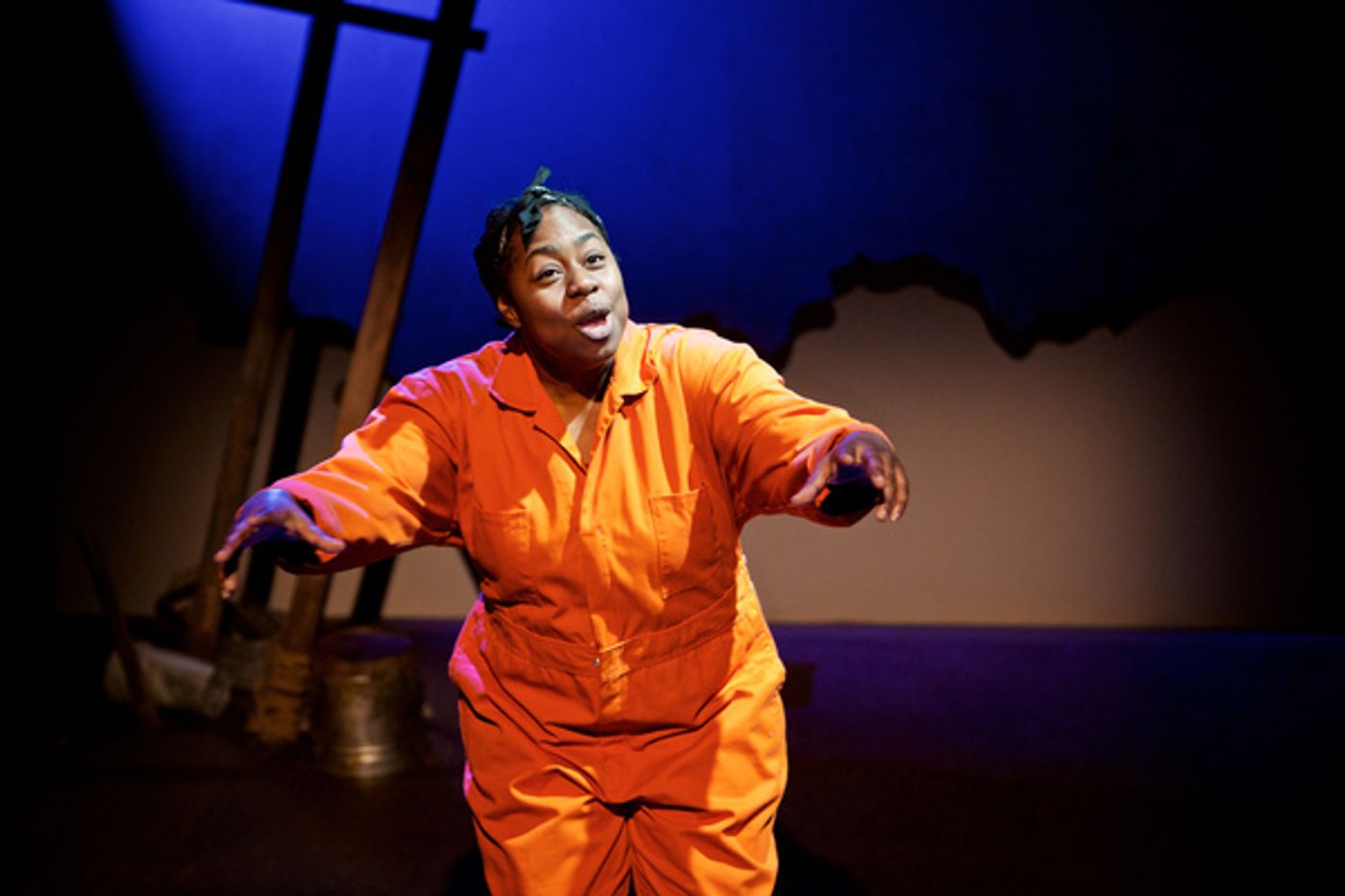 Photo Flash: First Look At Sideshow Theatre's THE RIDICULOUS DARKNESS  Image