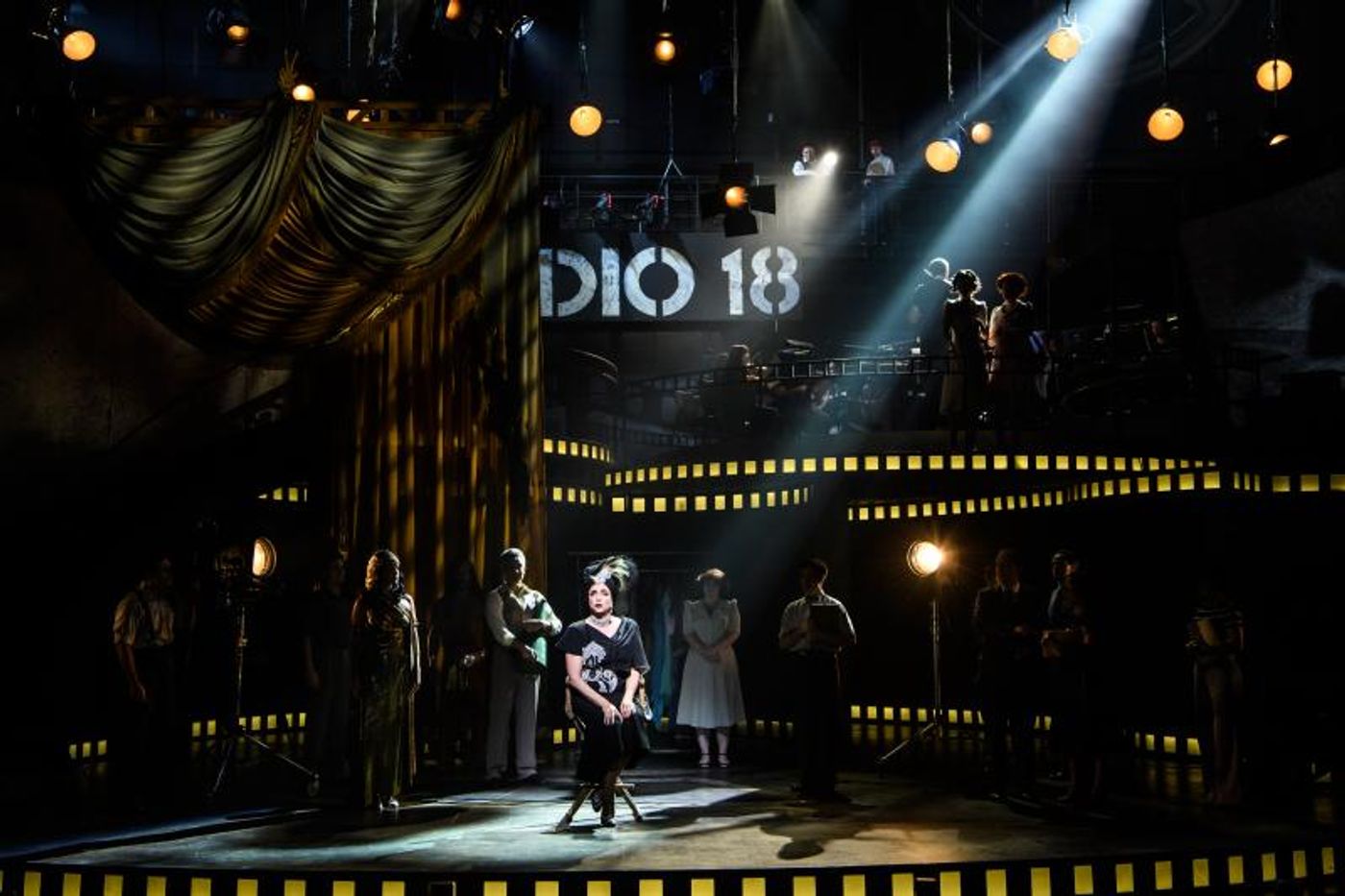 Review: Twilight of the Gods: SUNSET BOULEVARD Opens in Brazil  Image