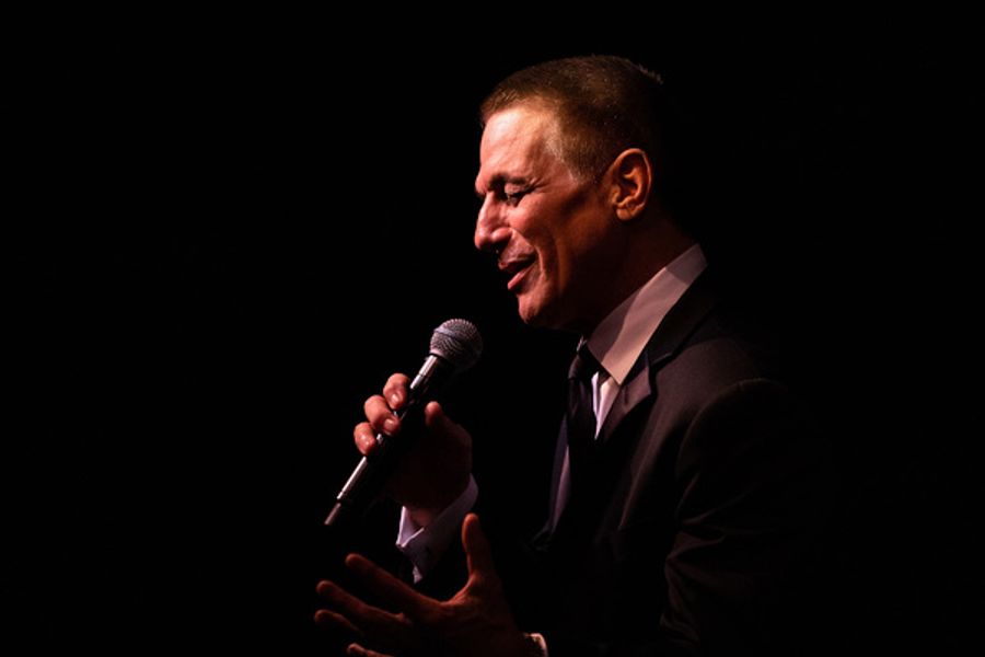 Photo Flash: Tony Danza Returns to Cafe Carlyle Image