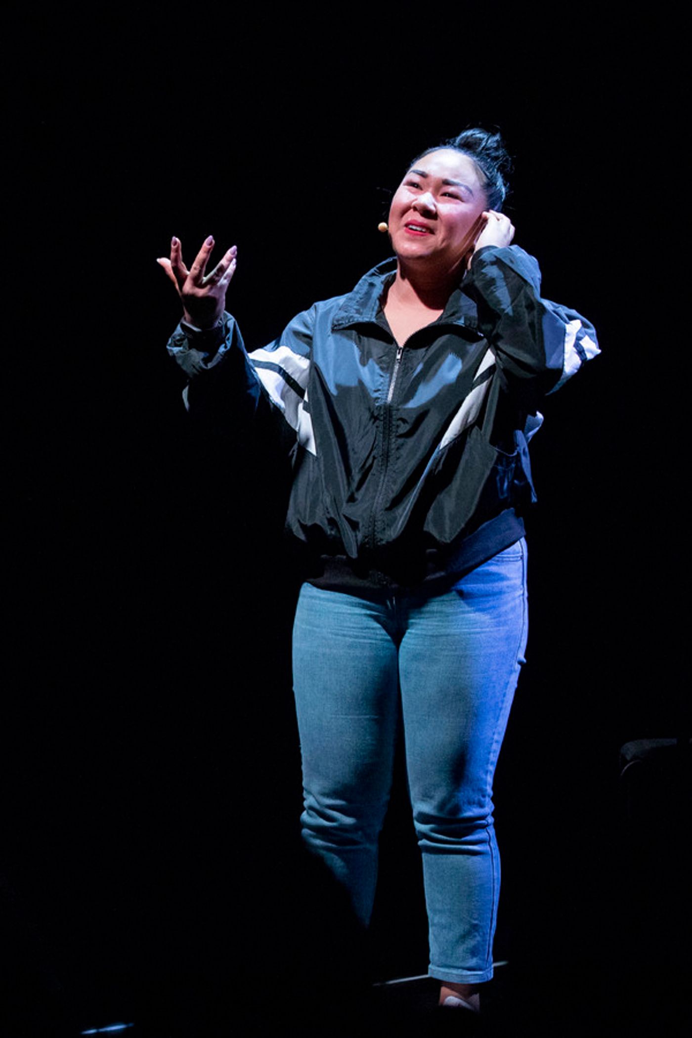 Photo Flash: First Look At DRAGON MAMA At OBERON  Image