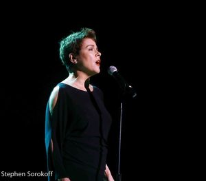 Christine Andreas Photo