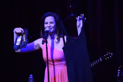 Mandy Gonzalez Photo