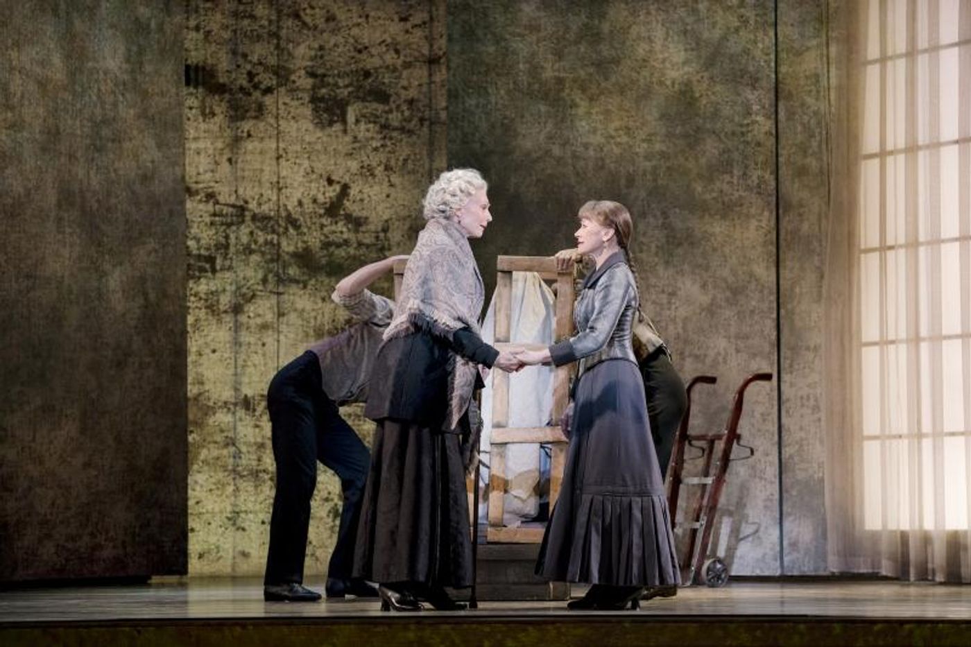 BWW Exclusive Interview: Louise Pitre Talks MARIE, DANCING STILL at Seattle's 5th Avenue Theatre and More  Image