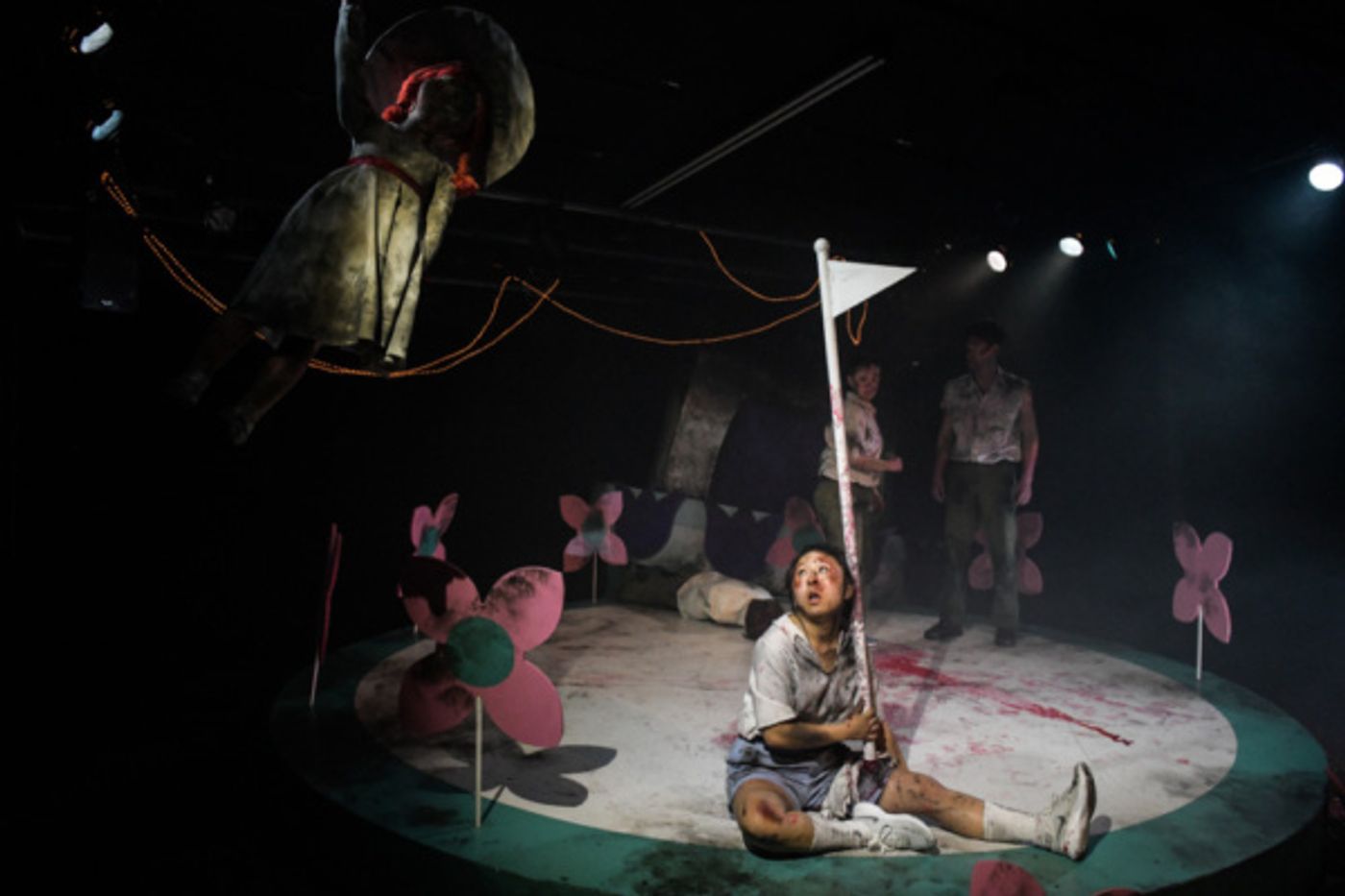 Photo Flash: First Look at The New Colony's SMALL WORLD  Image