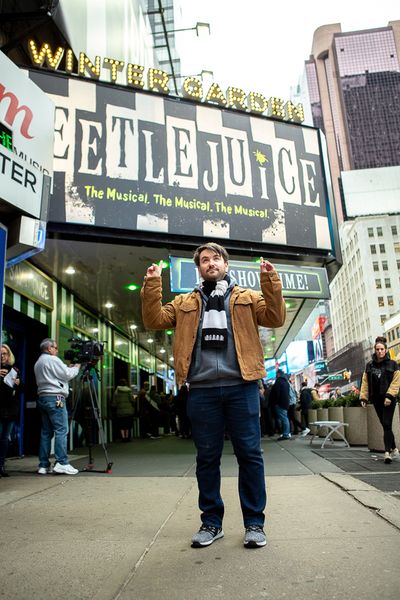 Alex Brightman Photo