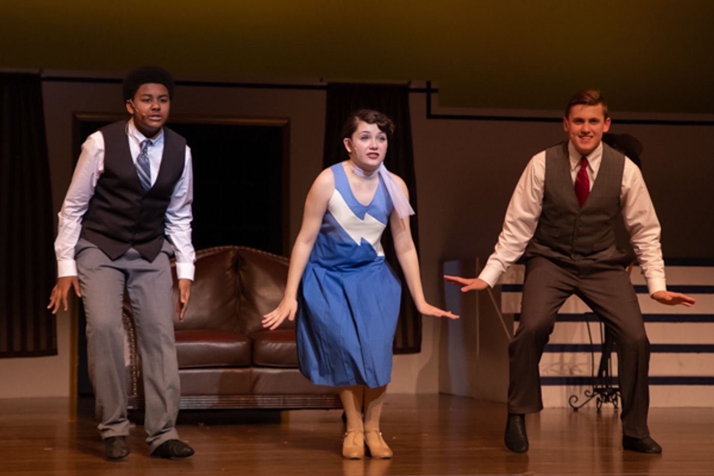Photo Coverage: First look at New Albany Middle School Theatre Dept.'s SINGIN' IN THE RAIN Jr.  Image