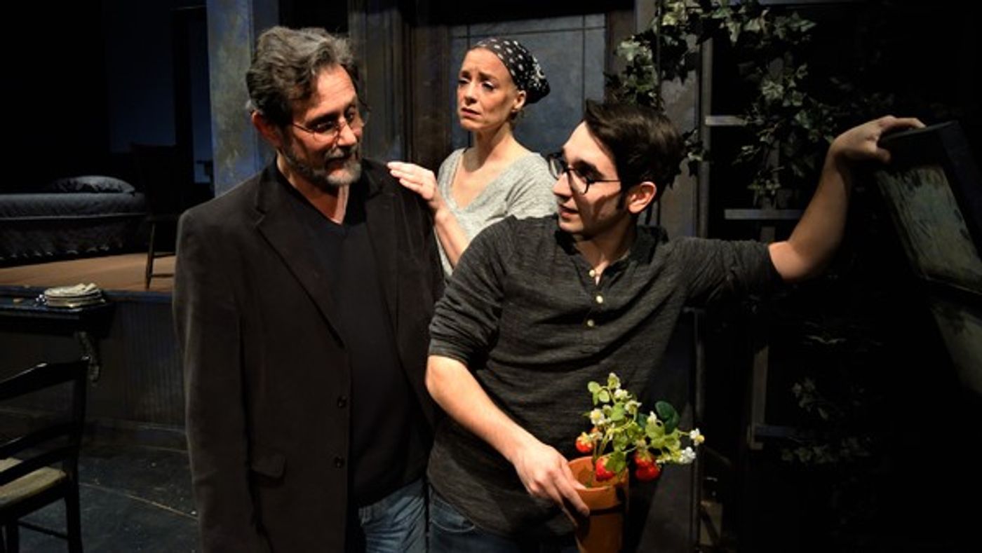 Photo Flash: Inside Rehearsal For THE MIRACLE WORKER at Theatre Three  Image