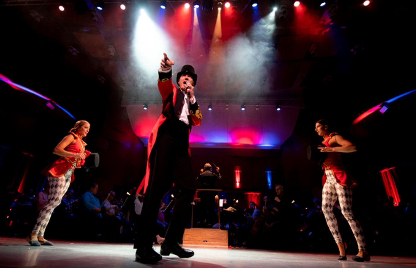 BWW Previews: CIRQUE GOES HOLLYWOOD at Meyerhoff Symphony Hall  Image