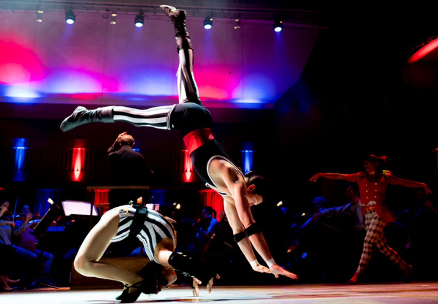 BWW Previews: CIRQUE GOES HOLLYWOOD at Meyerhoff Symphony Hall  Image