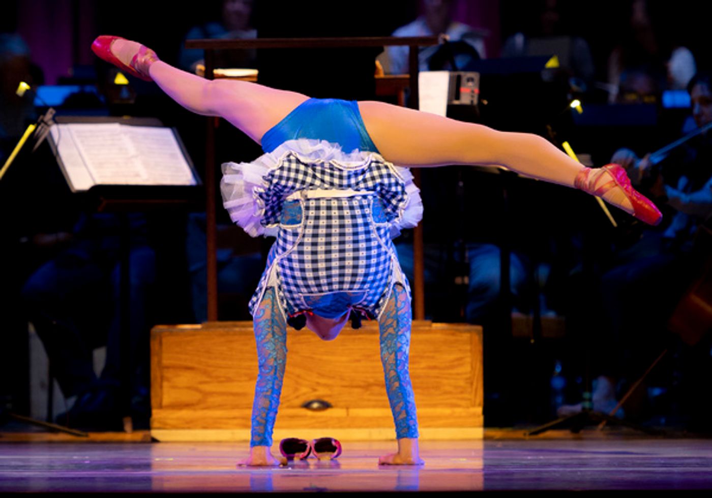 BWW Previews: CIRQUE GOES HOLLYWOOD at Meyerhoff Symphony Hall  Image