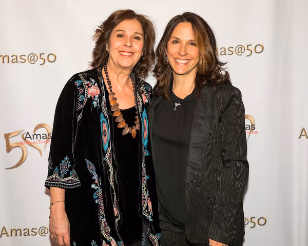 Donna Trinkoff, Alexandra Trinkoff
 Photo