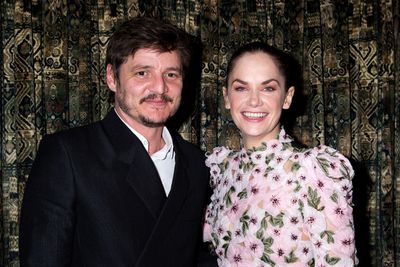 Pedro Pascal, Ruth Wilson Photo