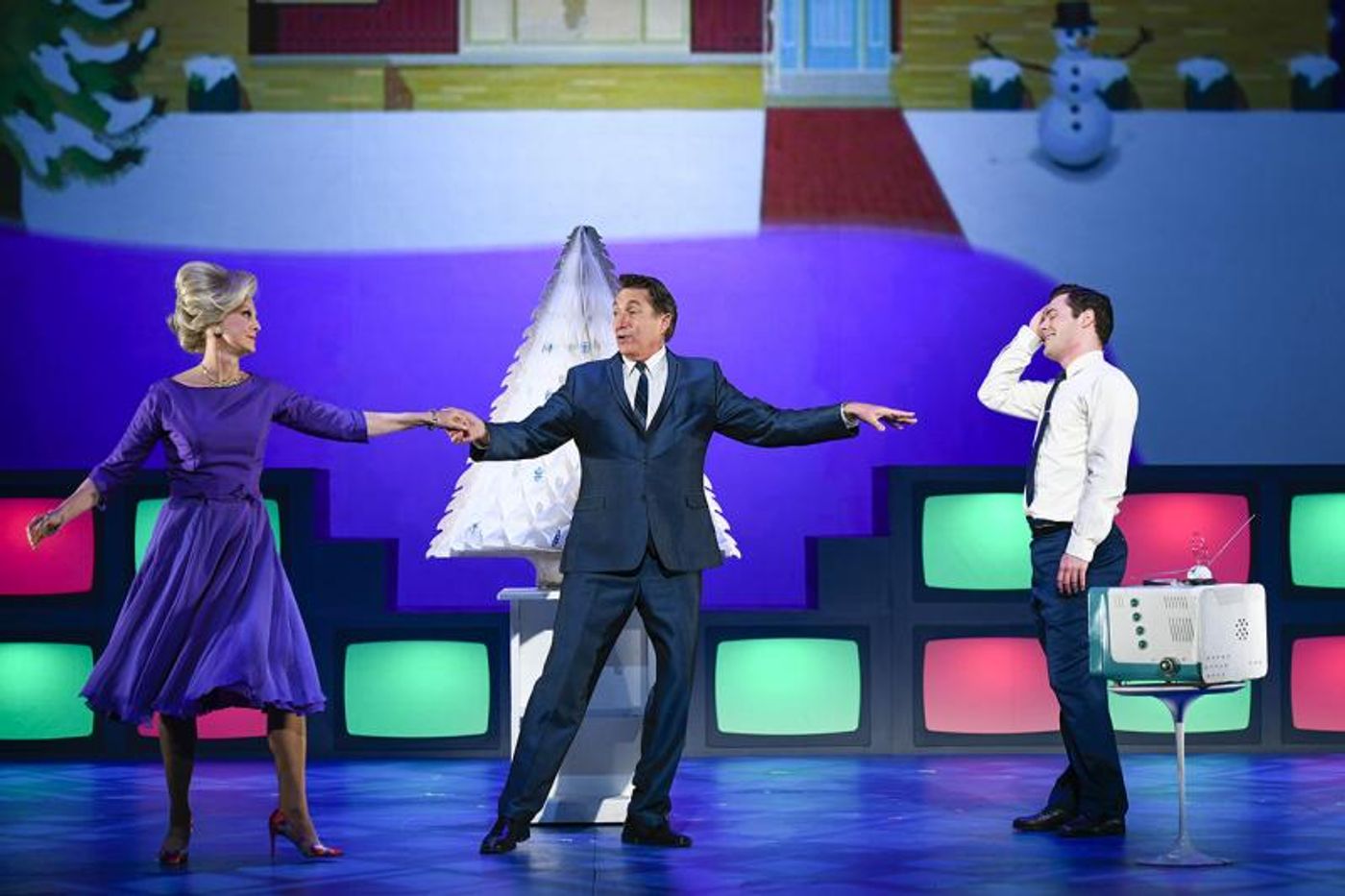 Review: Musical Theatre West Brings CATCH ME IF YOU CAN Musical to Long Beach  Image