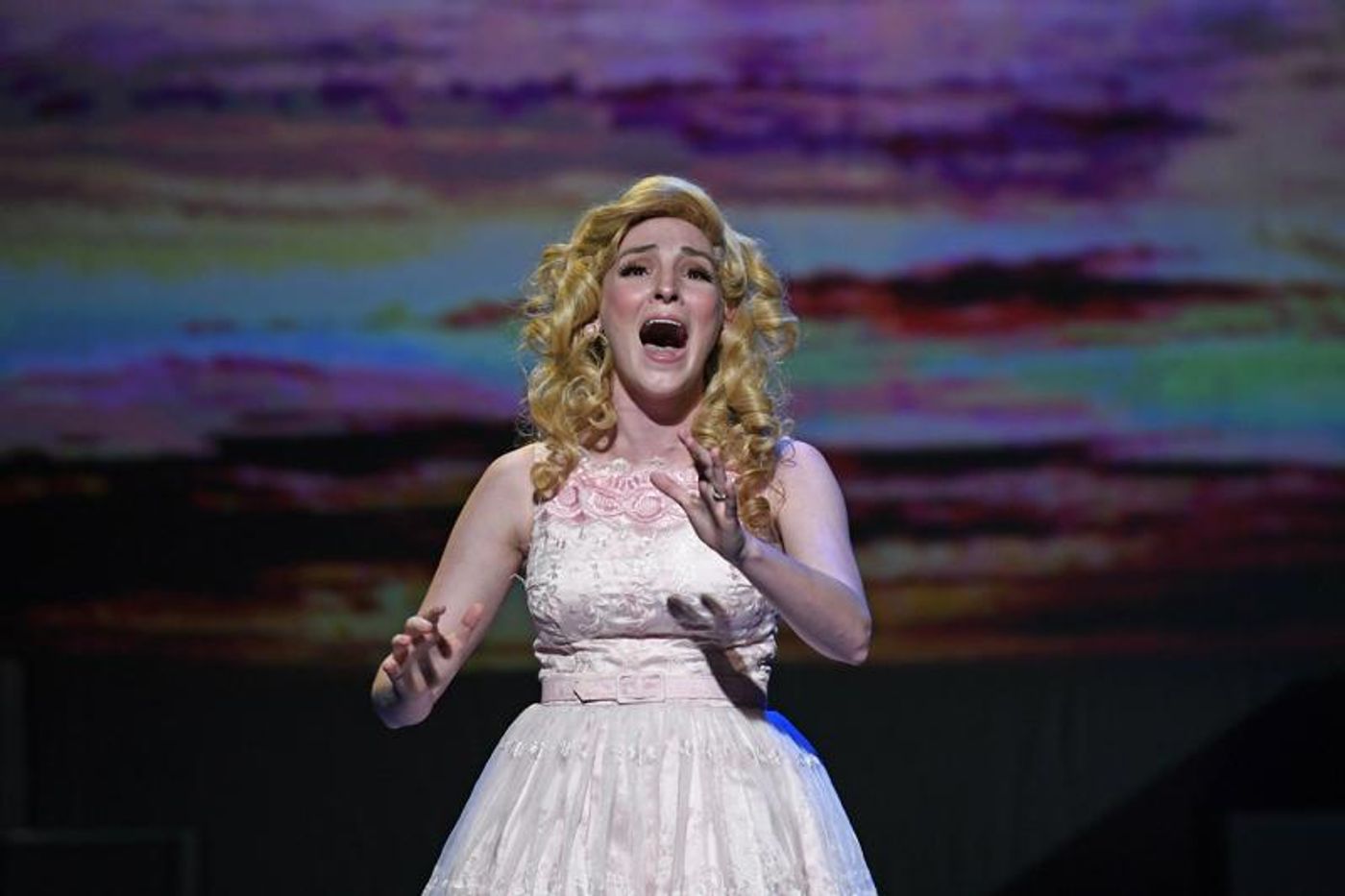 Review: Musical Theatre West Brings CATCH ME IF YOU CAN Musical to Long Beach  Image