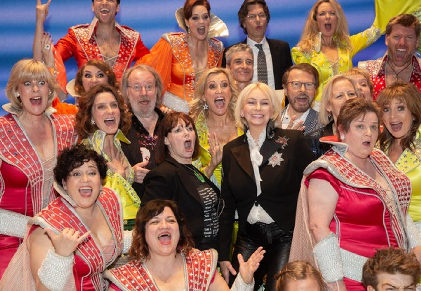 Photo Flash: MAMMA MIA! Celebrates 20 Years in London  Image