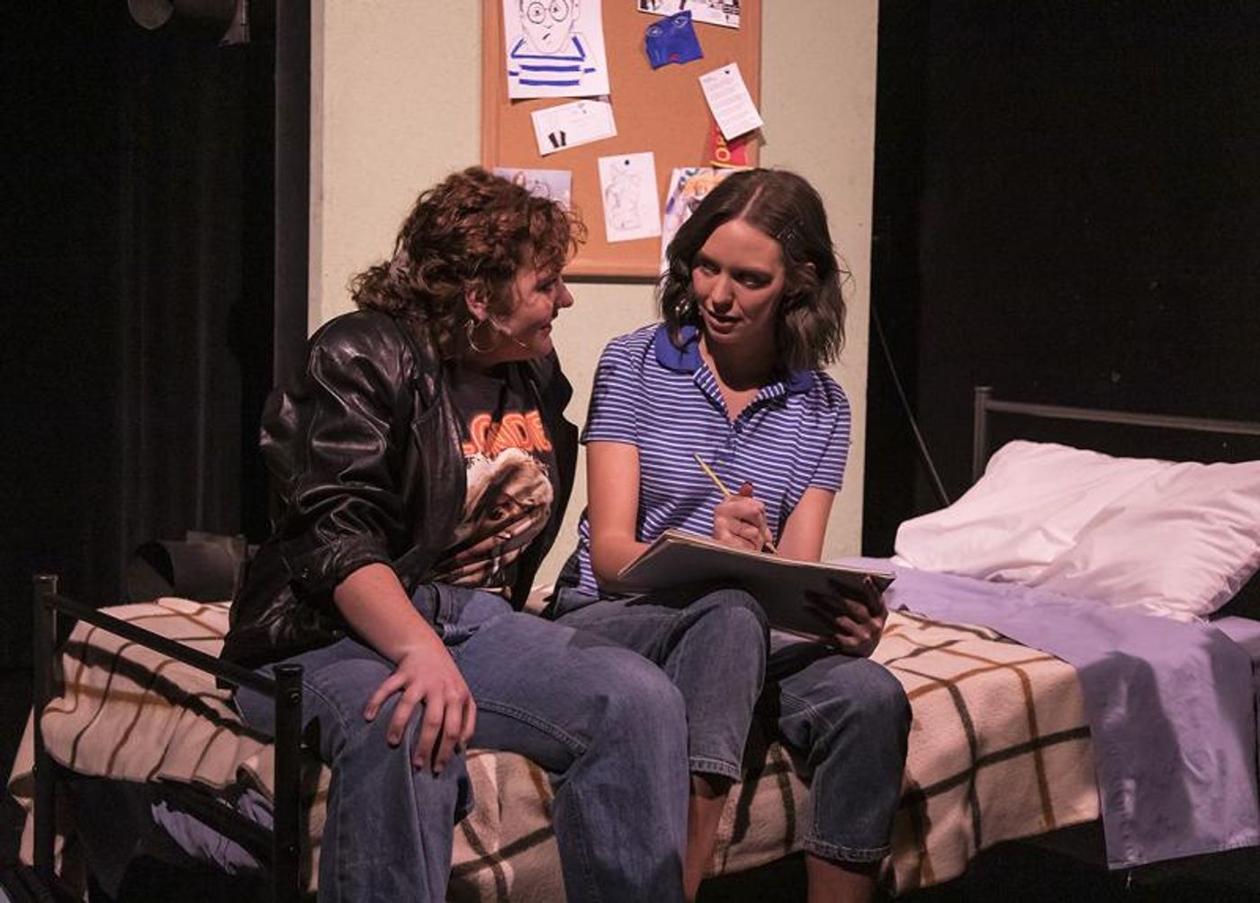 Review: FUN HOME at Out Of The Box Theatre Company  Image