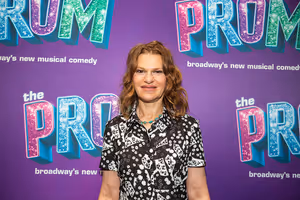 Sandra Bernhard Photo