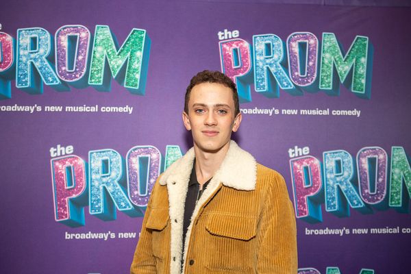 Angie Scworer, Josh Lamon, Brooks Ashmanskas, Beth Leavel, and Christopher Sieber Photo