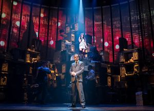 Rana Roy, Jonny Lee Miller Photo